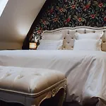 Château Ecrin De Lumière 4* Campsegret