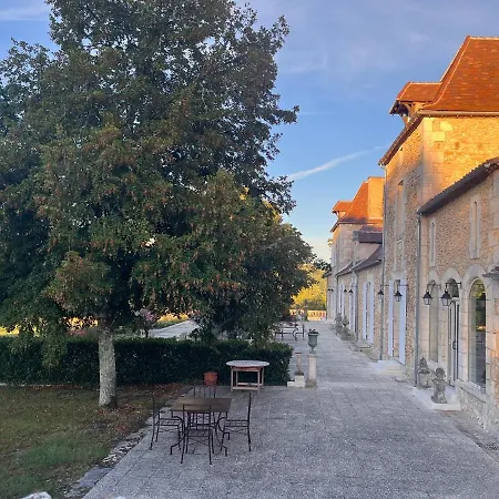 Bed and Breakfast Chateau Ecrin De Lumiere 4*