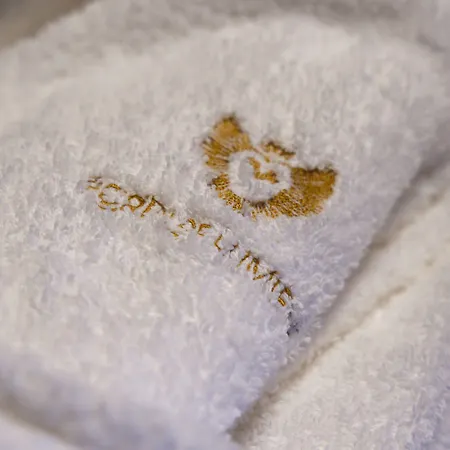 Frühstückspension Chateau Ecrin De Lumiere 4*