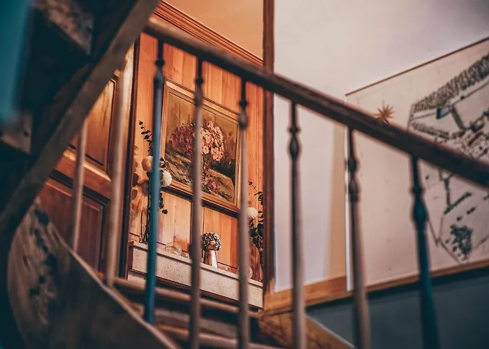 לינה וארוחת בוקר Chateau Ecrin De Lumiere