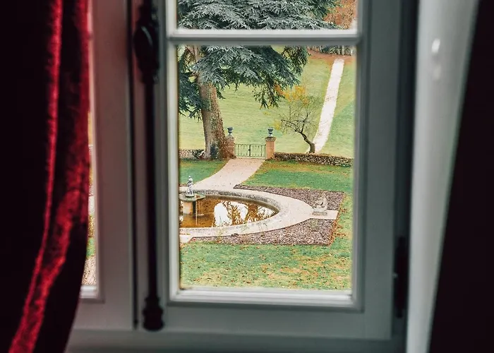 Bed & Breakfast Château Ecrin De Lumière 4*