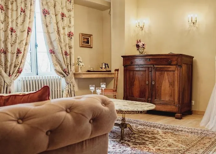 Bed & Breakfast Château Ecrin De Lumière