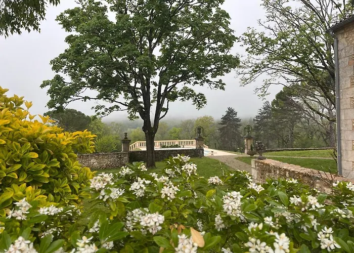 Bed & Breakfast Château Ecrin De Lumière Campsegret